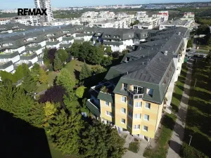 Prodej obchodního prostoru, Praha - Hlubočepy, Voskovcova, 141 m2