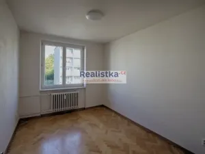 Pronájem bytu 3+1, Plzeň, Pod Záhorskem, 77 m2