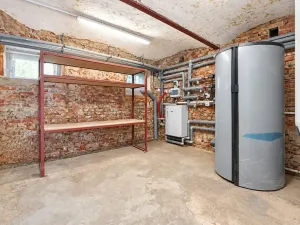 Prodej činžovního domu, Praha - Libeň, Davídkova, 558 m2