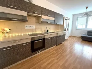 Prodej bytu 2+kk, Brno - Žebětín, Novodvorská, 53 m2