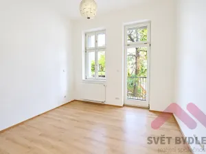 Pronájem bytu 2+kk, Praha - Žižkov, Kubelíkova, 44 m2