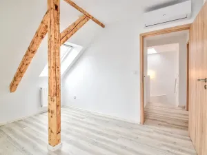 Pronájem bytu 2+kk, Olomouc, Pavelčákova, 45 m2