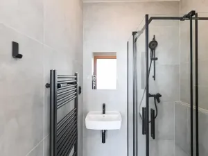 Pronájem bytu 4+kk, Praha - Liboc, U silnice, 200 m2