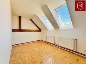 Pronájem bytu 3+1, Kunžak, Hradecká, 105 m2