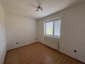 Prodej bytu 3+1, Jičín, Hradecká, 63 m2