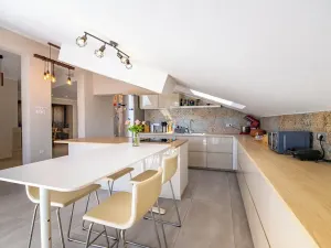 Prodej bytu 6+kk a větší, Medulin, Chorvatsko, 250 m2