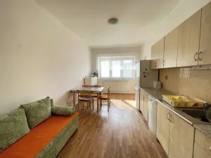 Pronájem bytu 2+kk, Praha - Žižkov, Jičínská, 54 m2