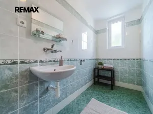 Prodej rodinného domu, Hrušovany u Brna, Vodní, 125 m2