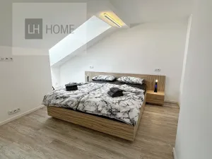 Pronájem bytu 2+kk, Karlovy Vary, 86 m2