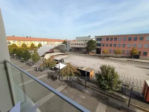 Pronájem bytu 2+kk, Veselí nad Moravou, náměstí Míru, 37 m2