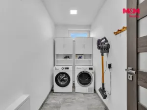 Prodej rodinného domu, Podhradí - Čejkovice, 225 m2