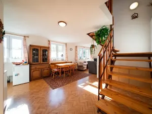 Prodej rodinného domu, Římov, 195 m2