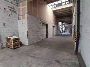 Pronájem skladu, Praha - Michle, Magistrů, 340 m2