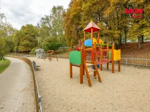 Pronájem bytu 2+1, Praha - Kobylisy, Košťálkova, 55 m2