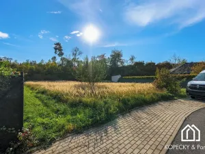 Prodej pozemku pro bydlení, Močovice, 2044 m2