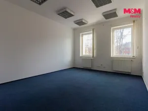 Pronájem kanceláře, Jeseník, nám. Svobody, 66 m2