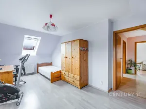 Prodej rodinného domu, Hradištko, V Klících, 240 m2