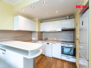 Pronájem bytu 2+kk, Praha - Hlubočepy, Wassermannova, 48 m2