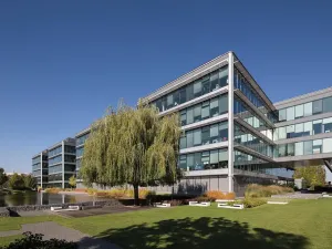 Pronájem kanceláře, Praha - Chodov, V parku, 1340 m2