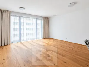 Prodej bytu 1+kk, Praha - Košíře, Starokošířská, 42 m2