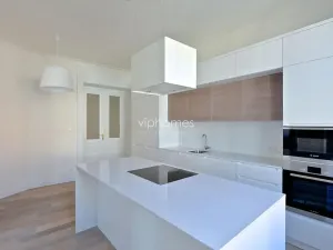 Pronájem bytu 3+kk, Praha - Vinohrady, náměstí Jiřího z Poděbrad, 137 m2