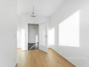 Prodej bytu 1+kk, Praha - Hostivař, 33 m2