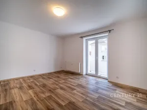 Pronájem bytu 2+1, České Budějovice - České Budějovice 6, Polní, 61 m2