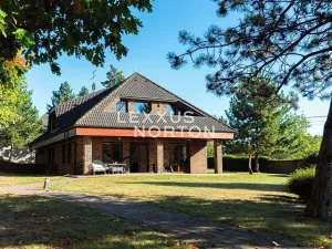 Prodej rodinného domu, Zvole, Hlavní, 378 m2