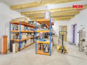 Prodej obchodního prostoru, Jesenice, Žatecká, 453 m2