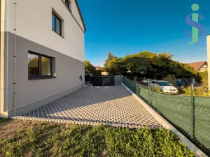 Prodej rodinného domu, Praha - Ďáblice, Zářijová, 112 m2