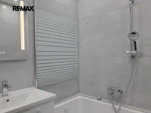 Pronájem bytu 3+1, Praha - Modřany, Botevova, 72 m2