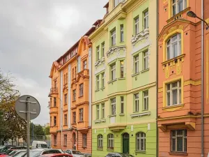 Pronájem bytu 3+kk, Praha - Karlín, Na střelnici, 83 m2