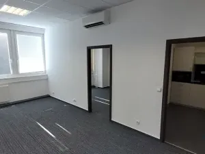 Pronájem kanceláře, Olomouc, tř. Kosmonautů, 105 m2