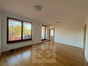 Pronájem bytu 2+kk, Praha - Holešovice, Varhulíkové, 63 m2