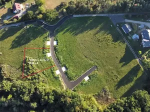 Prodej pozemku pro bydlení, Buš, 1243 m2