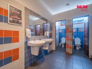 Pronájem restaurace, Most, Obránců míru, 400 m2