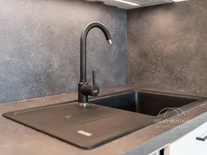 Pronájem bytu 1+kk, Praha - Chodov, Líbalova, 32 m2
