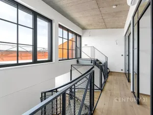 Prodej bytu 4+kk, Praha - Vysočany, Kolbenova, 92 m2