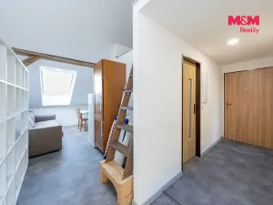 Pronájem bytu 2+1, Pečky, Barákova, 43 m2