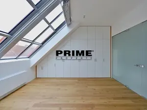 Pronájem bytu 4+kk, Praha - Vinohrady, Laubova, 200 m2