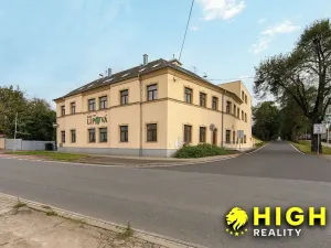 Prodej ubytování, Dobřany, Lipová, 820 m2