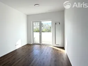 Pronájem kanceláře, Brno, Komárovská, 29 m2
