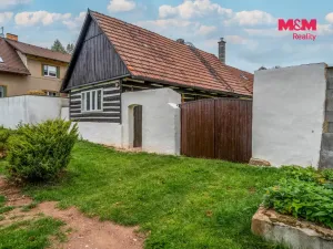 Prodej rodinného domu, Lužná, Masarykovo nám., 165 m2