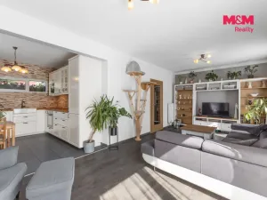 Prodej rodinného domu, Jeneč, A. Dvořáka, 102 m2