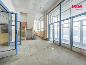 Prodej výrobních prostor, Kladno, Buštěhradská, 3032 m2