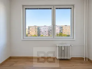 Pronájem bytu 1+kk, Praha - Hlubočepy, Pivcova, 29 m2