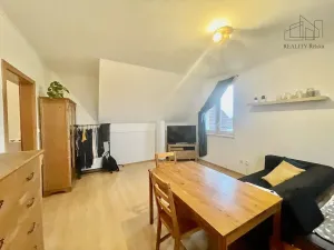 Pronájem bytu 1+1, Dobřejovice, Sportovní, 46 m2