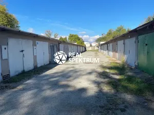 Prodej garáže, Blansko, Pražská, 18 m2