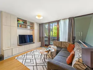 Prodej bytu 3+kk, Praha - Žižkov, Ke kapslovně, 88 m2