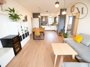 Prodej bytu 3+kk, Borek, Dlouhá, 68 m2